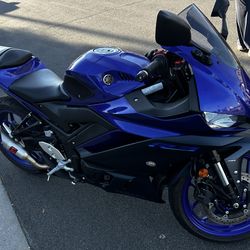 2023 Yamaha R3