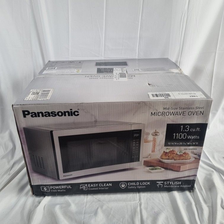 Panasonic Stainless Steel Microwave Oven 1.3 cu.ft 1100W – Open Box, Unused