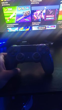 PS4 controller
