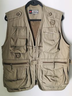 Outdoors/ travel / fishing vest made by PRQ Camp . Size :M
