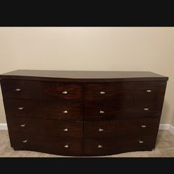 Cindy Crawford Home Dresser Pick Up Only