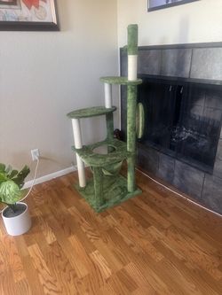 Green Multi-Level Cat Tree with Hammock