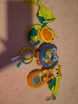 Infantino Go Ga-Ga Car Seat Mobile Musical Travel Bar Bird Owl Fox Mirror Toy
