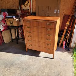 Mid Century Modern Dresser