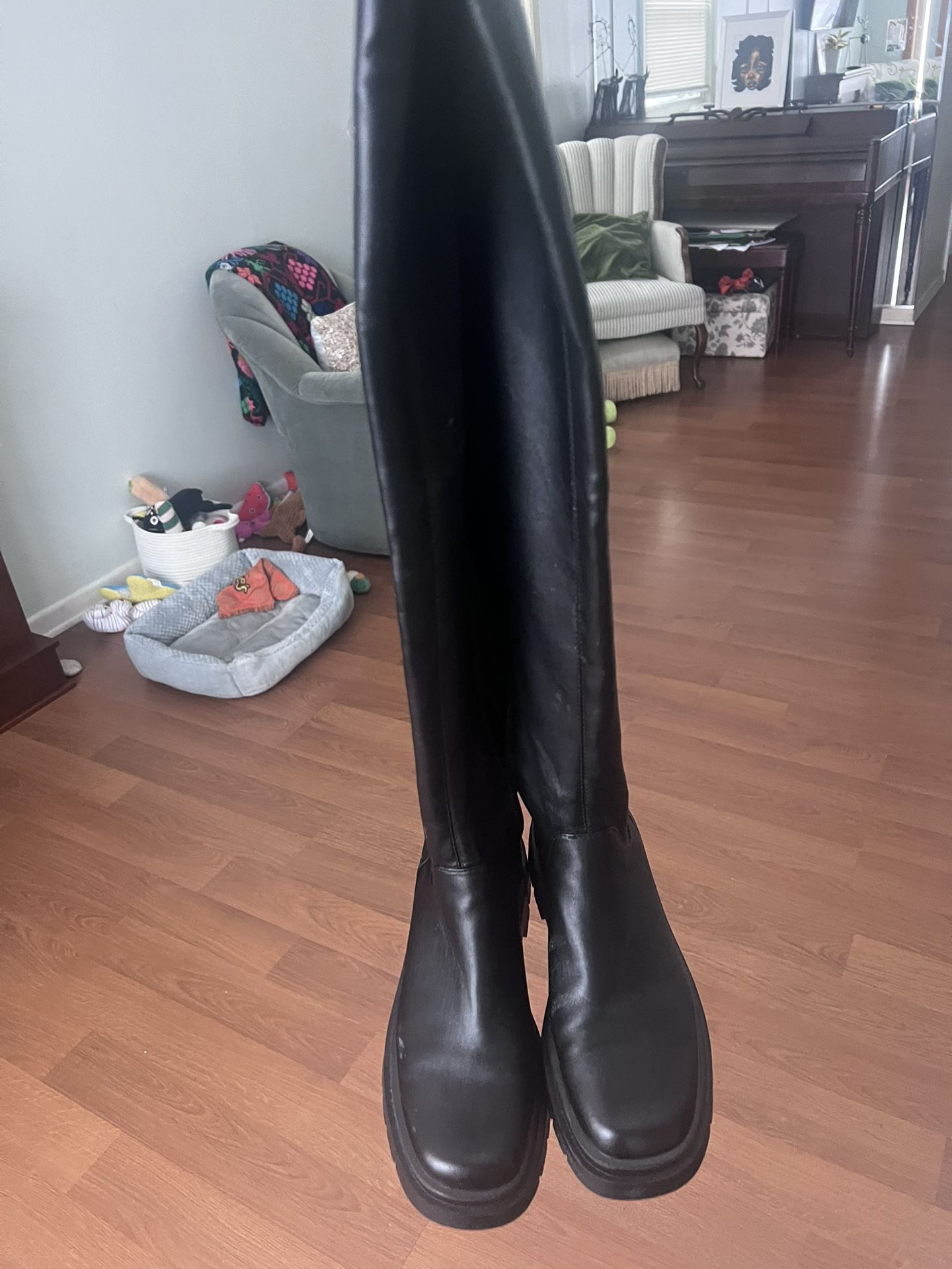 Knee high Black Boots