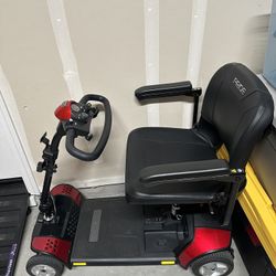 GoGo Elite Traveler 4 Wheel Scooter 