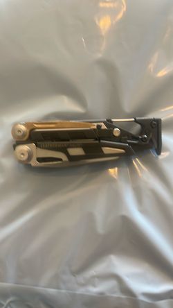 Leatherman multi tool