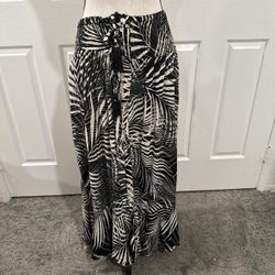 Like New | S Rachel Zoe Black and White Maxi Palm Print Skirt