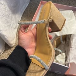 Women’s Chunky Heel