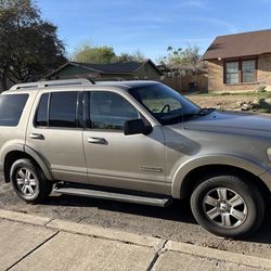 2008 Ford Explorer