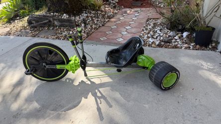 Huffy Green machine drifter drift bike hand brake 20 inch trike bicycle