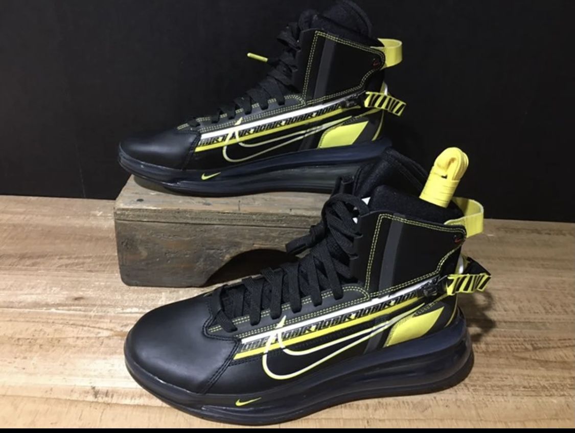 Nike Air Max 720 Saturn Motorsport Men