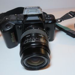 Nikon n4004 Camera
