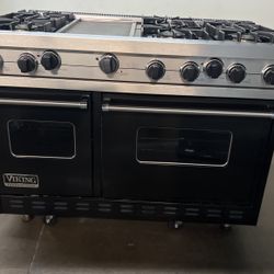 Viking 48”Wide All Gas Range Stove In Gloss Black 
