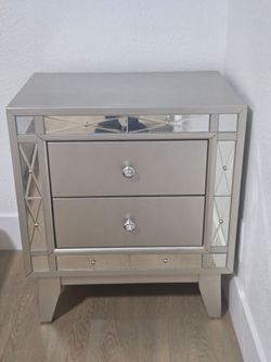 Bedroom set for sale