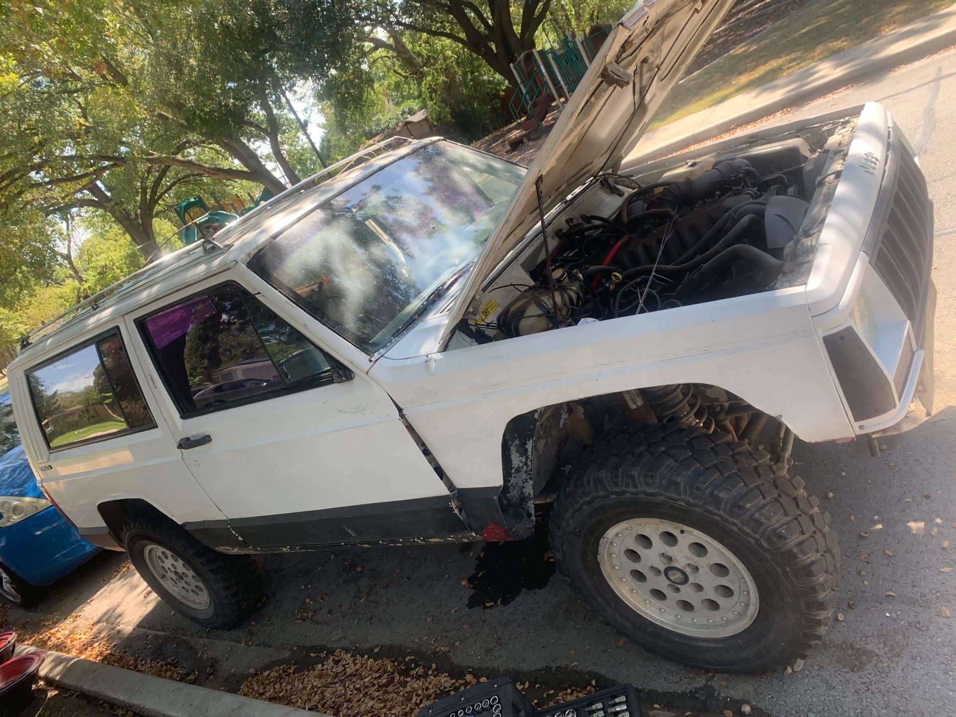 Jeep xj for sale or parts inline 6