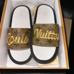 Louis Vuitton Slippers