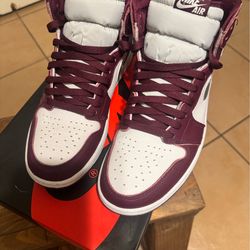 Air Jordan 1 OG high Bordeaux