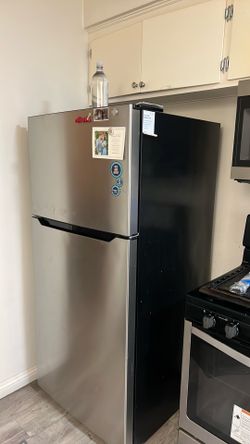 Working Fridge