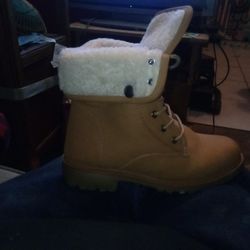 Forever 21 Female Boots