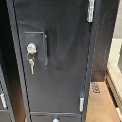 2 Compartment Steele Locker