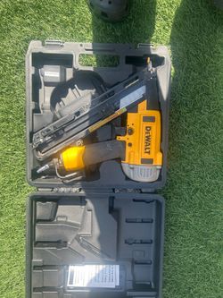 Dewalt 18- nail machine
