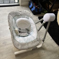 Baby swing
