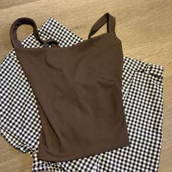 Women’s brown top