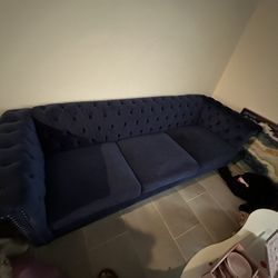 Lving Room Set With 4 Dining Chairs & 2 High Chairs