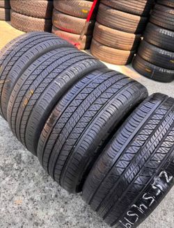 255-45R19 CONTINENTAL brand tires.  Usados en perfectas condiciones 80%life🤩🤩