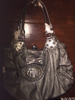 Brand new purse