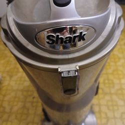 Shark Navigator Vacuum Cleaner