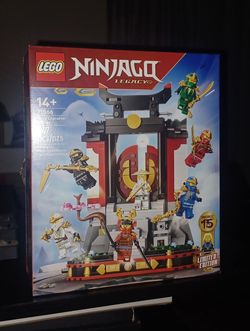 LEGO NINJAGO NINJA CHARACTER DISPLAY 15th anniversary 71866