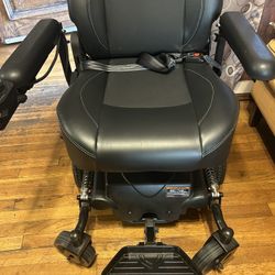 Automatic / Automated Wheel Chair New Vision Sport 