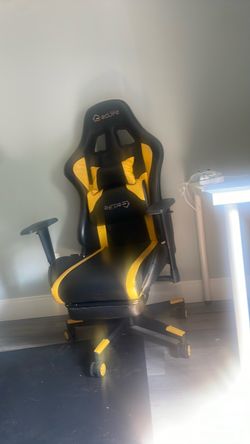 Gaming chair