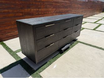Restoration hardware machinto 9 drawer dresser