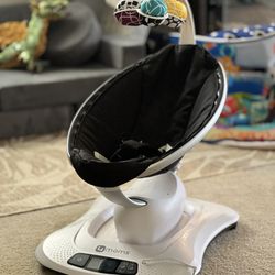 Mamaroo Baby Swing
