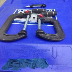Husky 6" And 4" C Clamps 