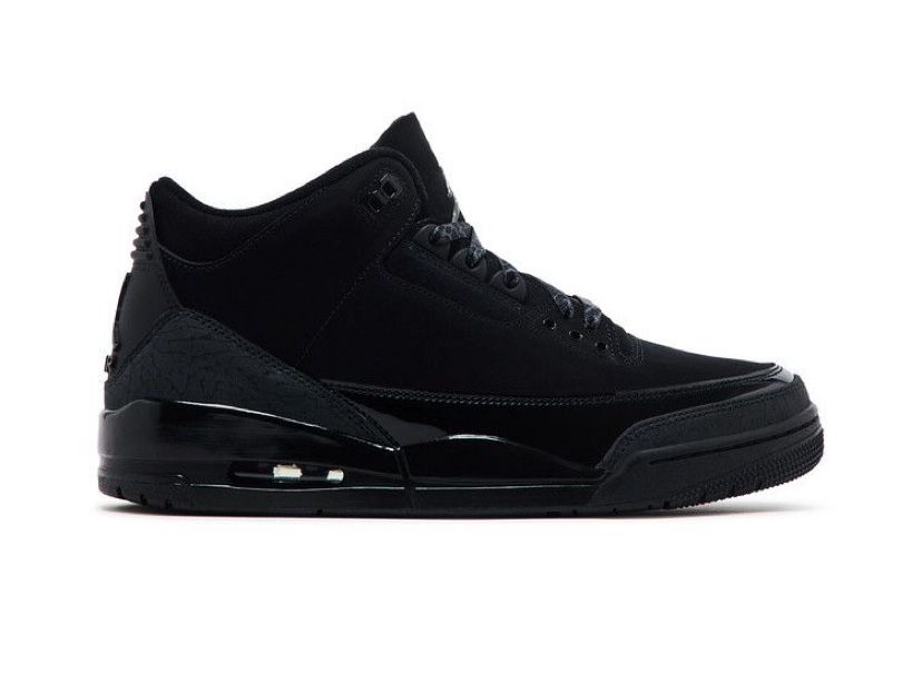 Jordan 3 Black Cats (LOOK IN ITEM BIO)
