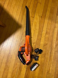 Battery leaf blower Black & Decker