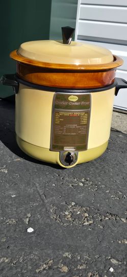 Vintage crock pot