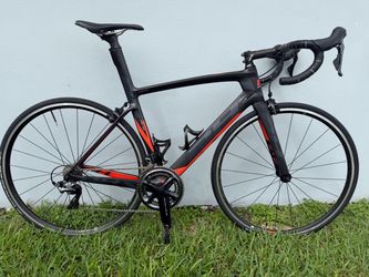🚴🏻BH G7 Pro Carbon Road Bike – Size 56 BH G7 Pro Carbon Road Bike in excellent condition.