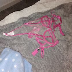 Lingerie Medium 