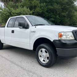 Ford F 150  Blanca