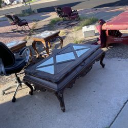 New End Table And Coffee Table Few Scratches 