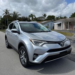 2016 TOYOTA RAV4 XLE