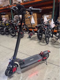 Electric scooter
