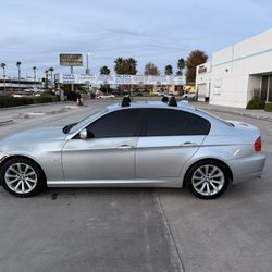 2011 BMW 3 Series