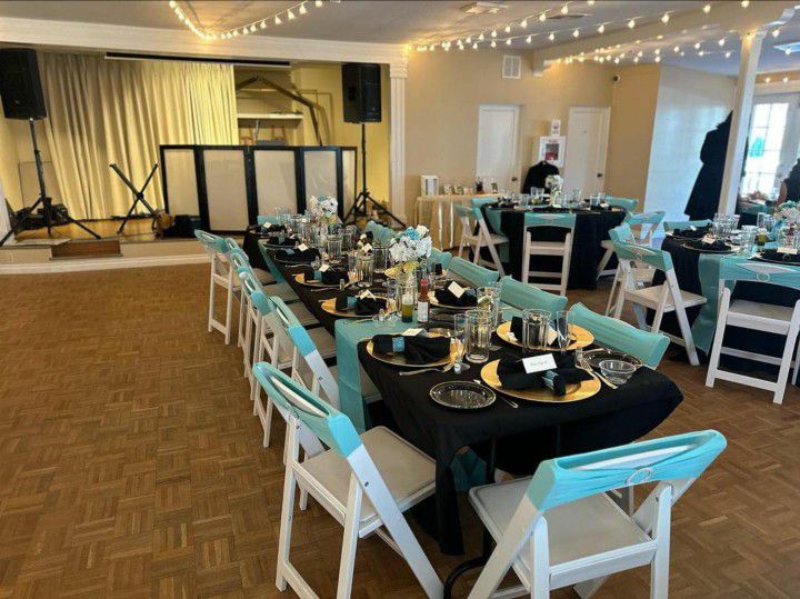 Aqua Blue Wedding Table & Chair Decorations