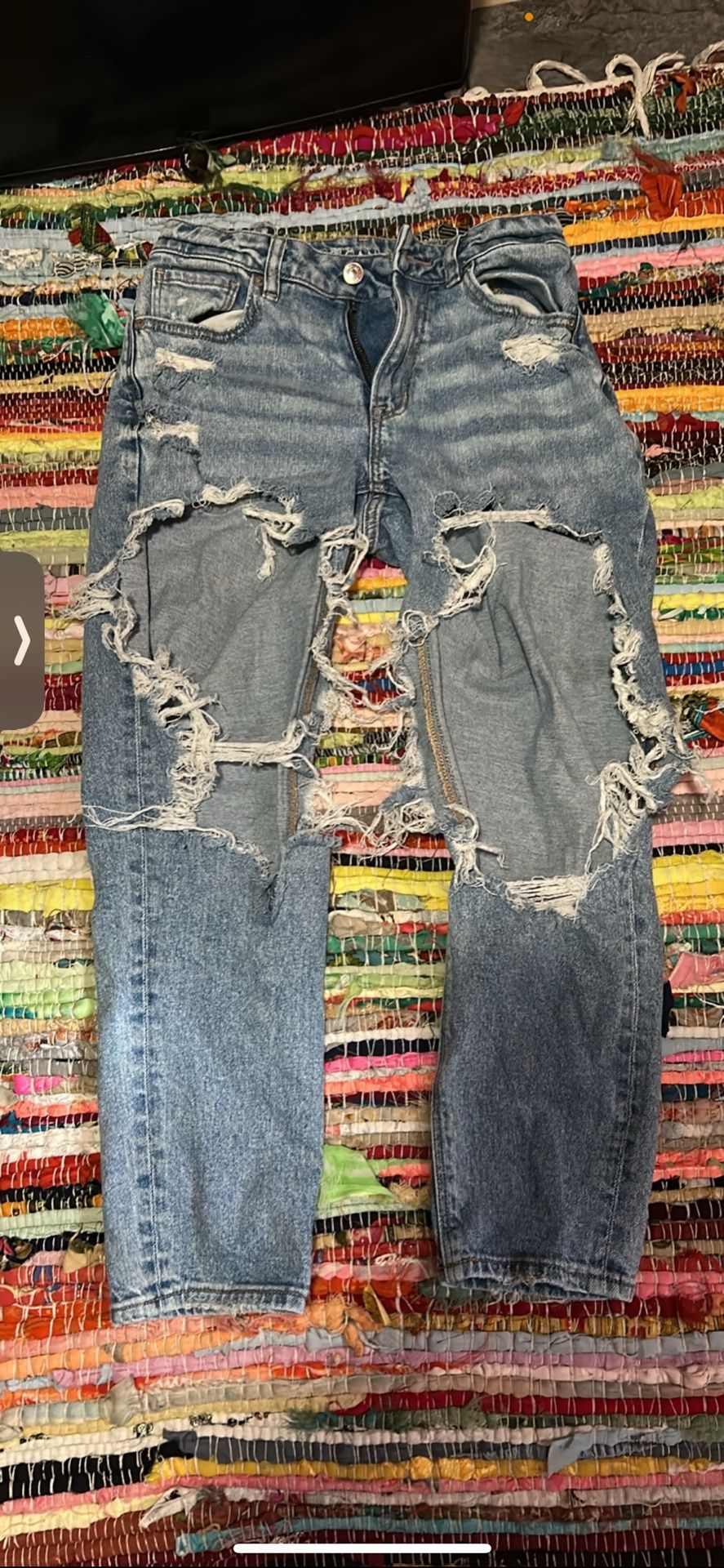 2 pair american eagle mom jeans